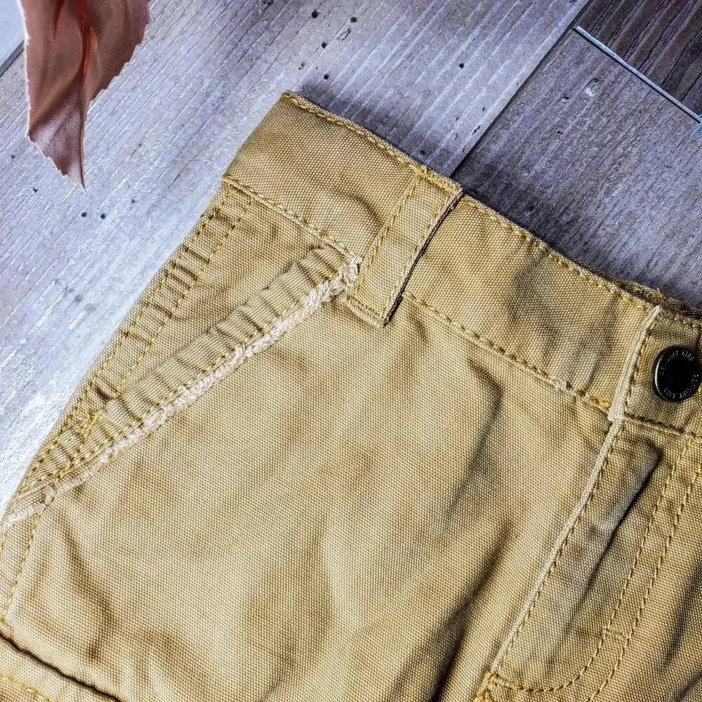 Genuine Kids from OshKosh Tan Raw Hem Cargo Toddler Boy Shorts Size 18m NWOT